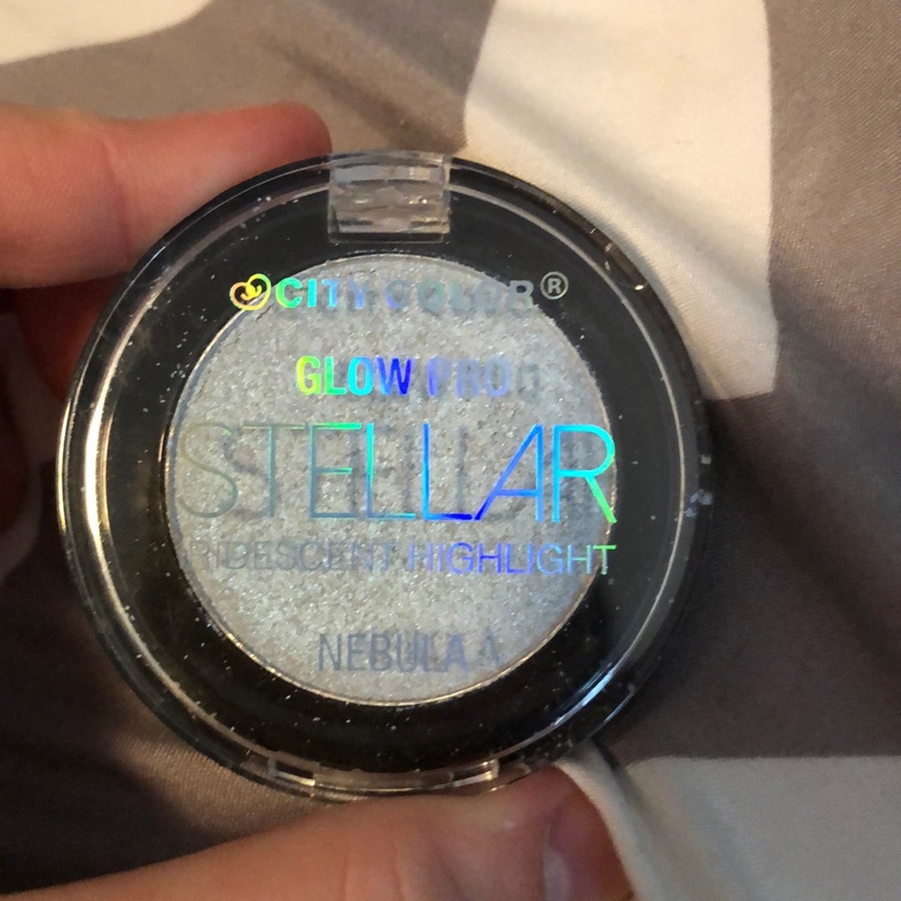 An iridescent highlighter.